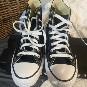 Converse W 9.5 black high top NEW